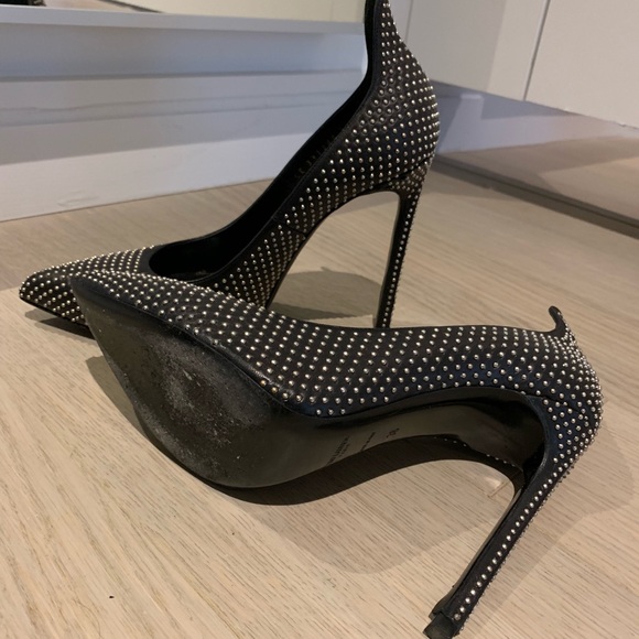 Saint Laurent Leather Studded Pumps - Picture 3 of 6